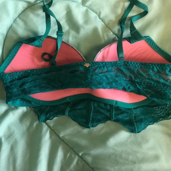 Pink Victoria Secret lace bralette - Picture 2 of 3